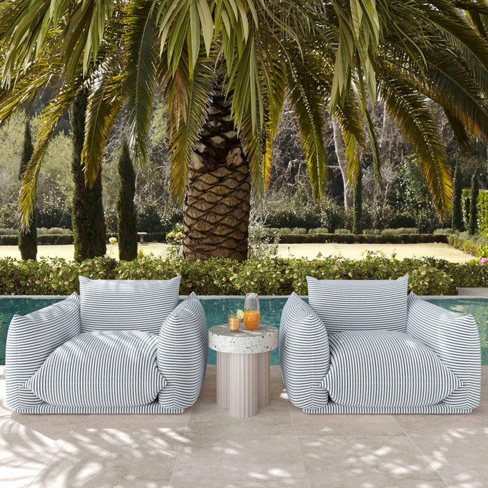 Saint Tropez - Stuffed Outdoor Armchair