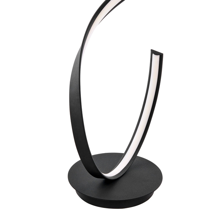 Amsterdam LED Dimmable 63" Floor Lamp // Matte Black
