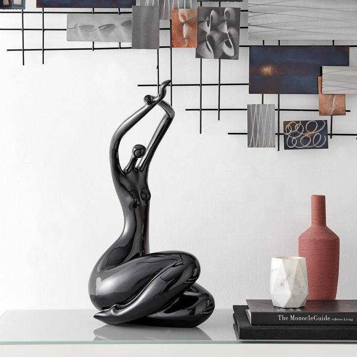 Elizabeth Sculpture // Large Black