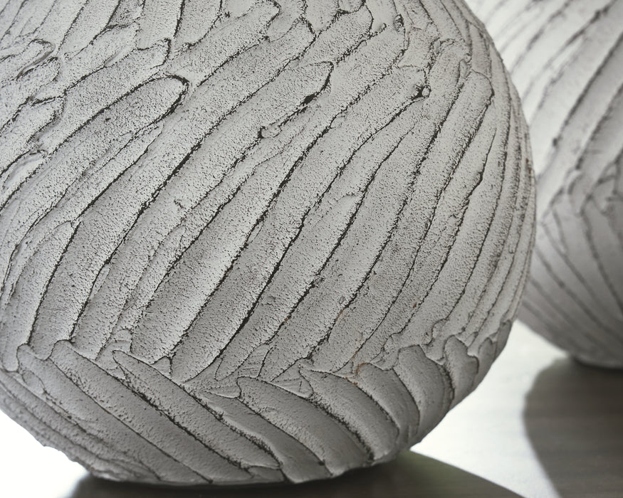 Ashley Express - Shelvie Vase