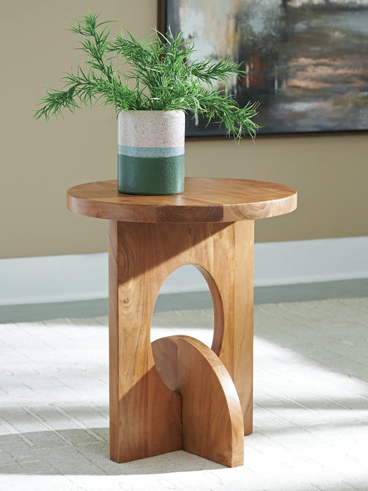 Ashley Express - Hollbourne Accent Table