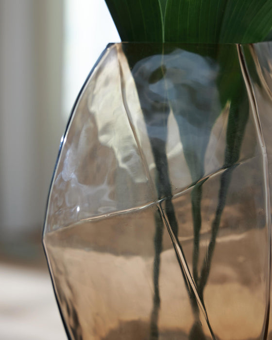 Ashley Express - Ewart Vase